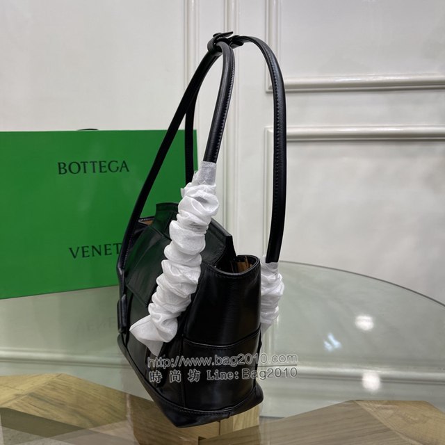 Bottega veneta高端女包 96009s小號 寶緹嘉新款Arco33油蠟皮手提包 BV經典款小牛皮arco女包  gxz1325
